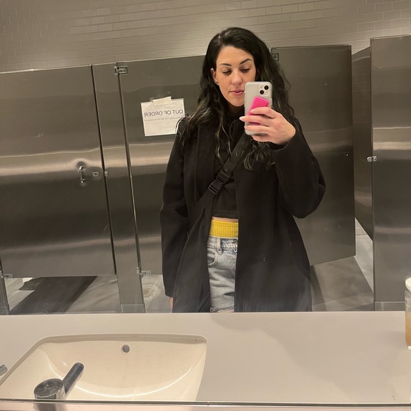 Meet your Posher, Alec - Picture 6 of 13